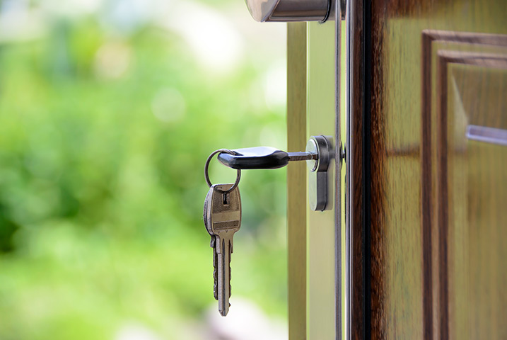 A2B Locks are able to provide local locksmiths in New Barnet to repair your broken locks. 
